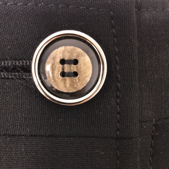 Ann Taylor skirt, size 6, black - Picture 3 of 3